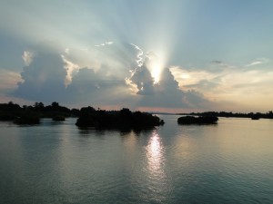 Sun at Mekong 